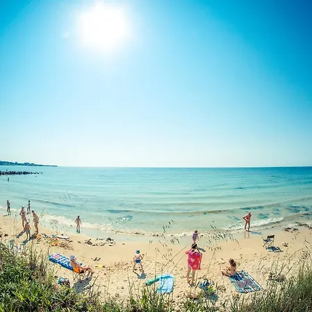 海滨堡海滩公寓 拉夫达