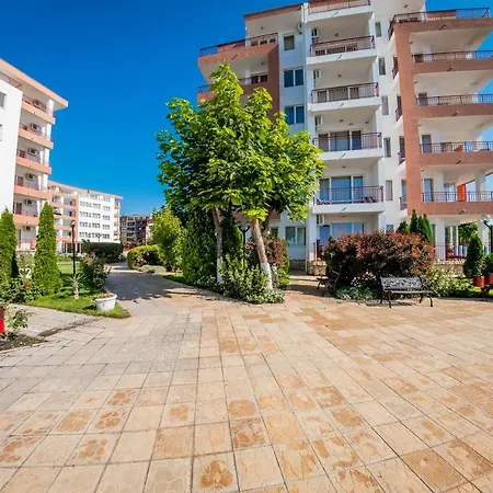 海滨堡海滩公寓 拉夫达