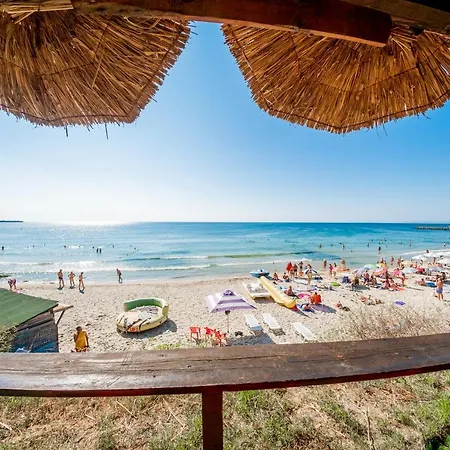 海滨堡海滩公寓